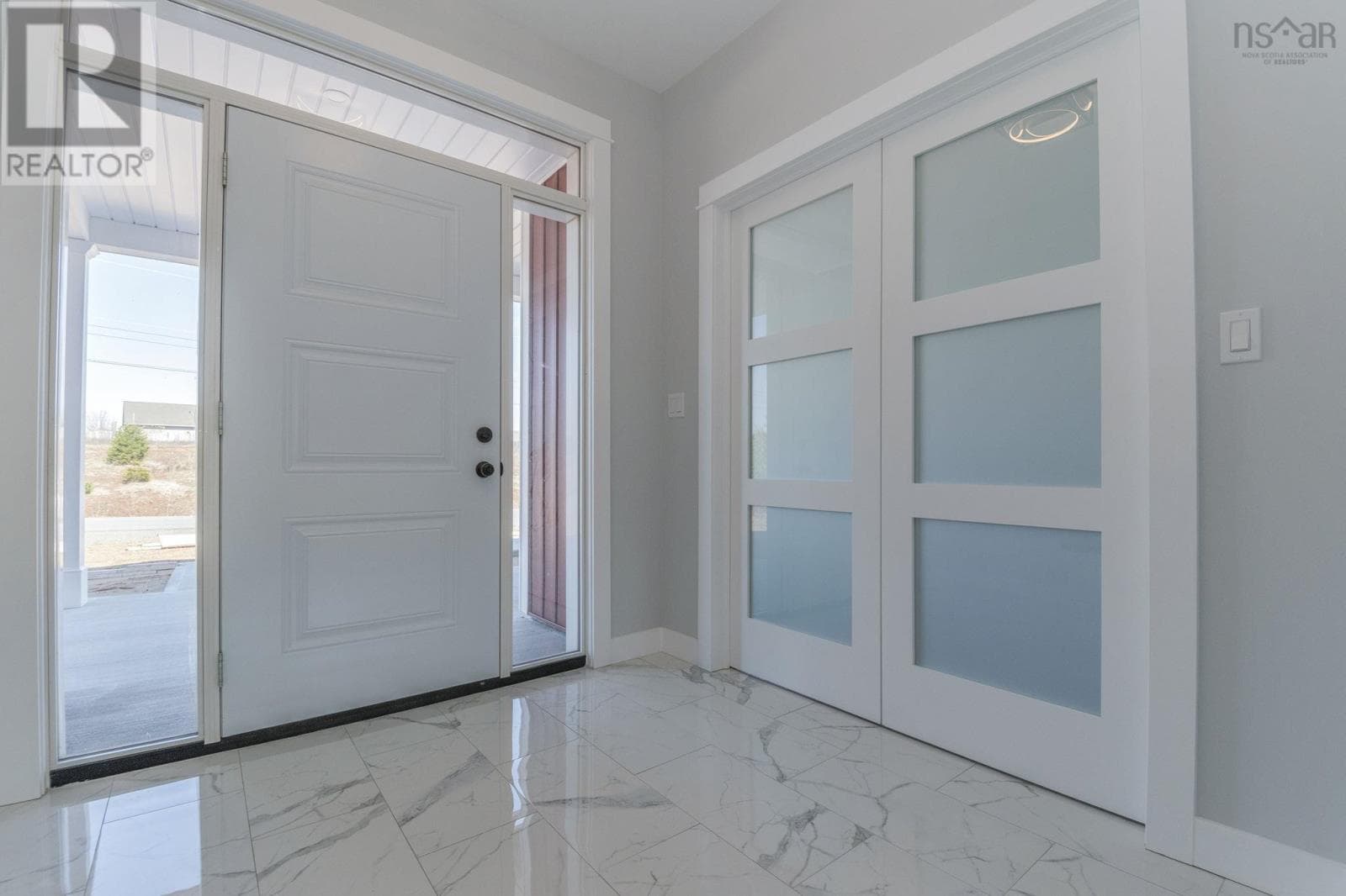 206 RIVERCREST LANE — photo 4