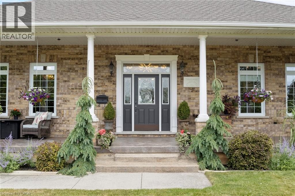 1794 SEATON ROAD in North Dumfries/Beverly