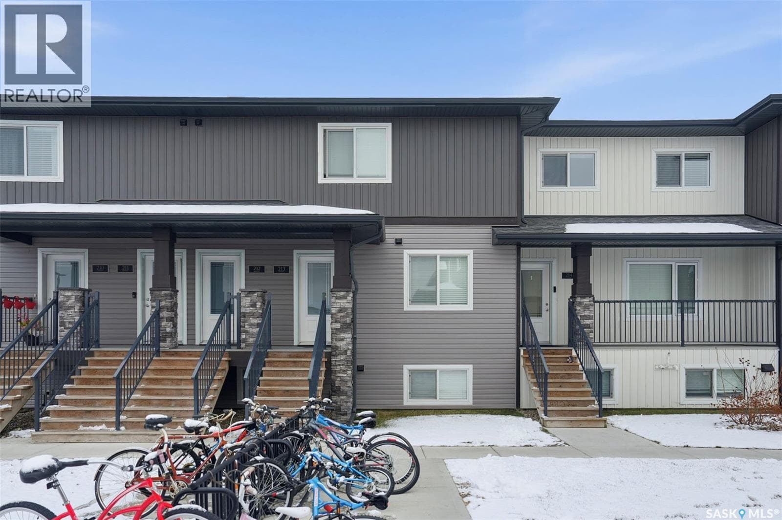 213 110 Akhtar BEND in N.E. Development Area