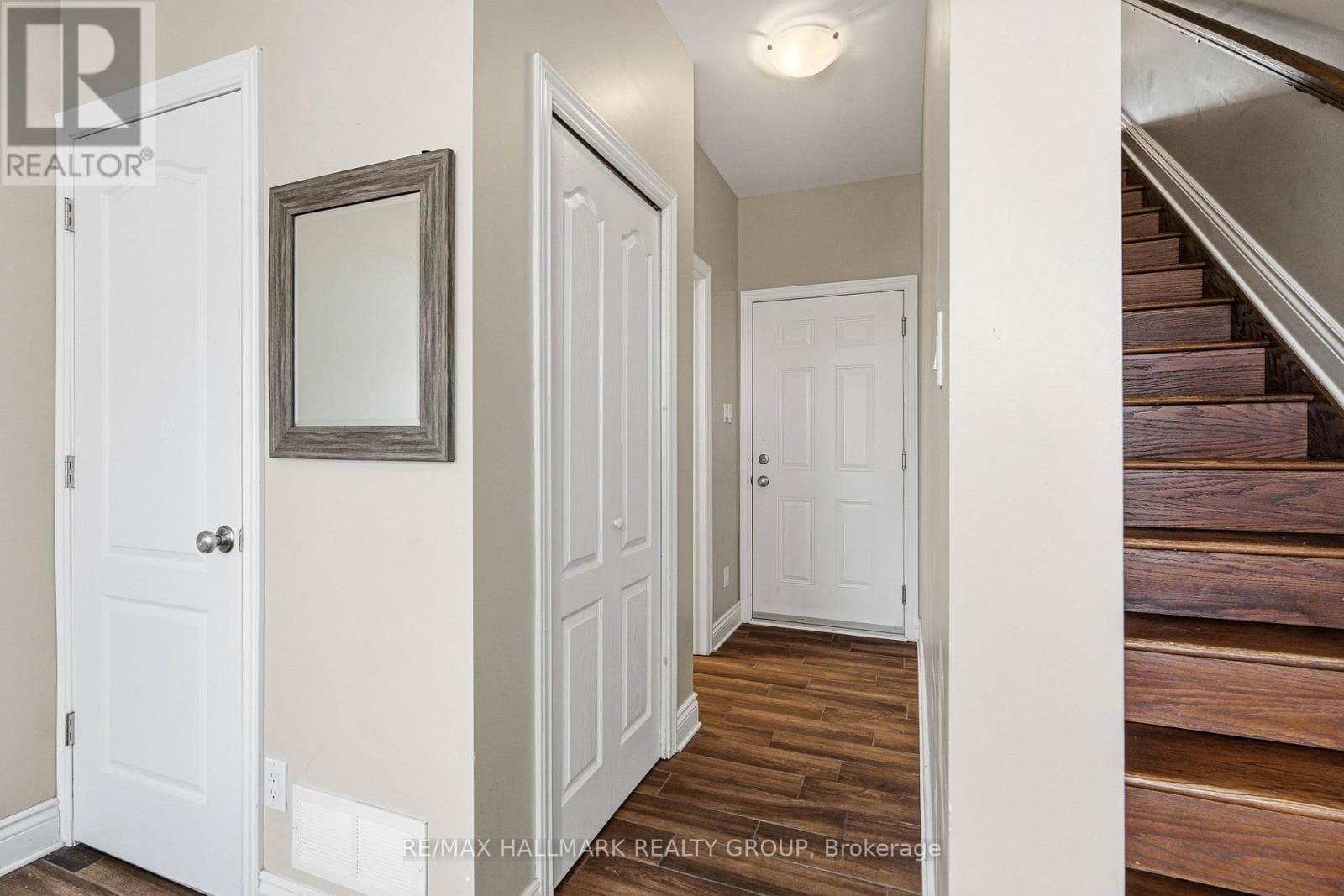 290 CAMBRIDGE STREET NORTH — photo 5