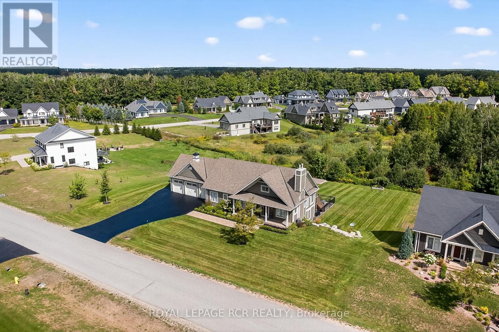3 THOROUGHBRED DRIVE — photo 5