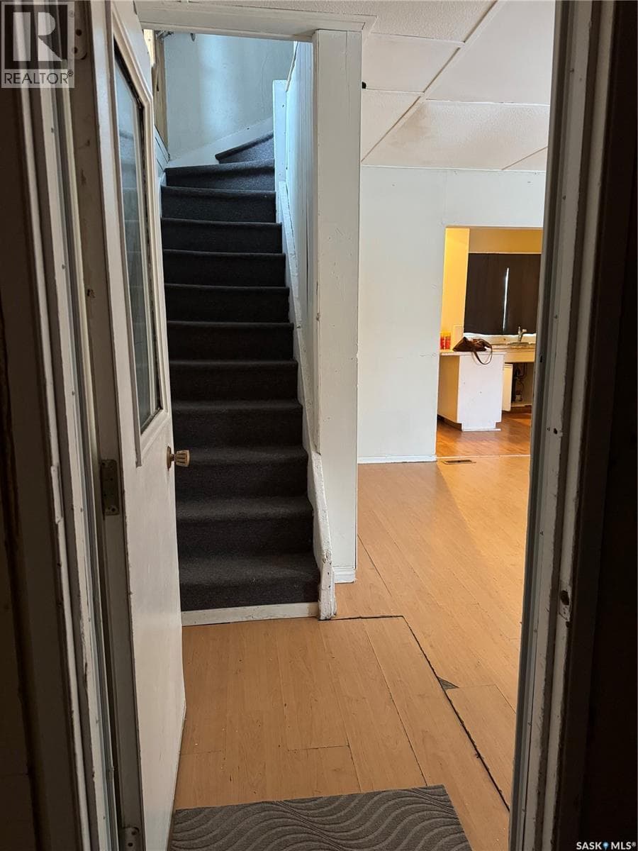 745 ATHOL STREET — photo 2