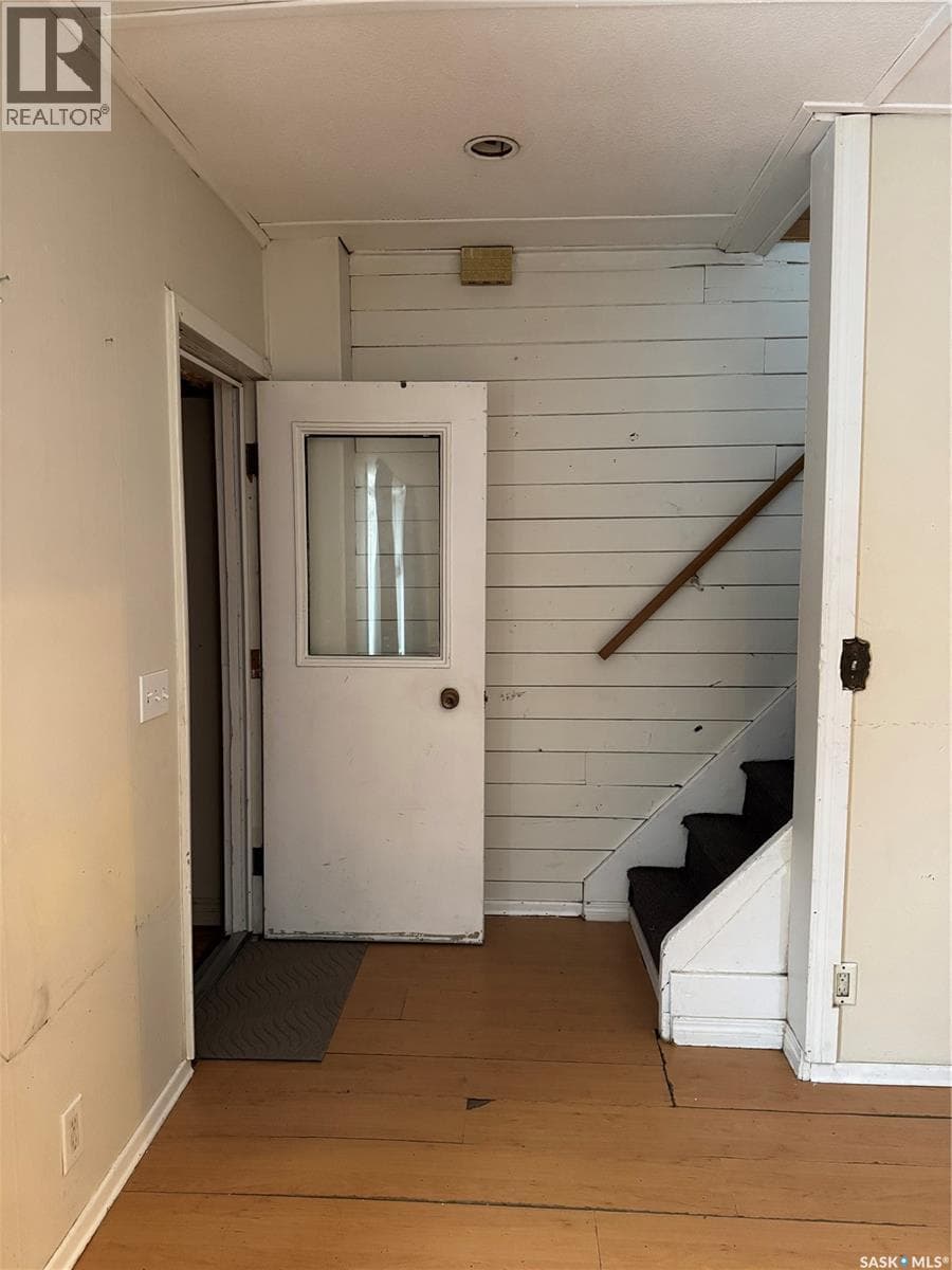 745 ATHOL STREET — photo 3