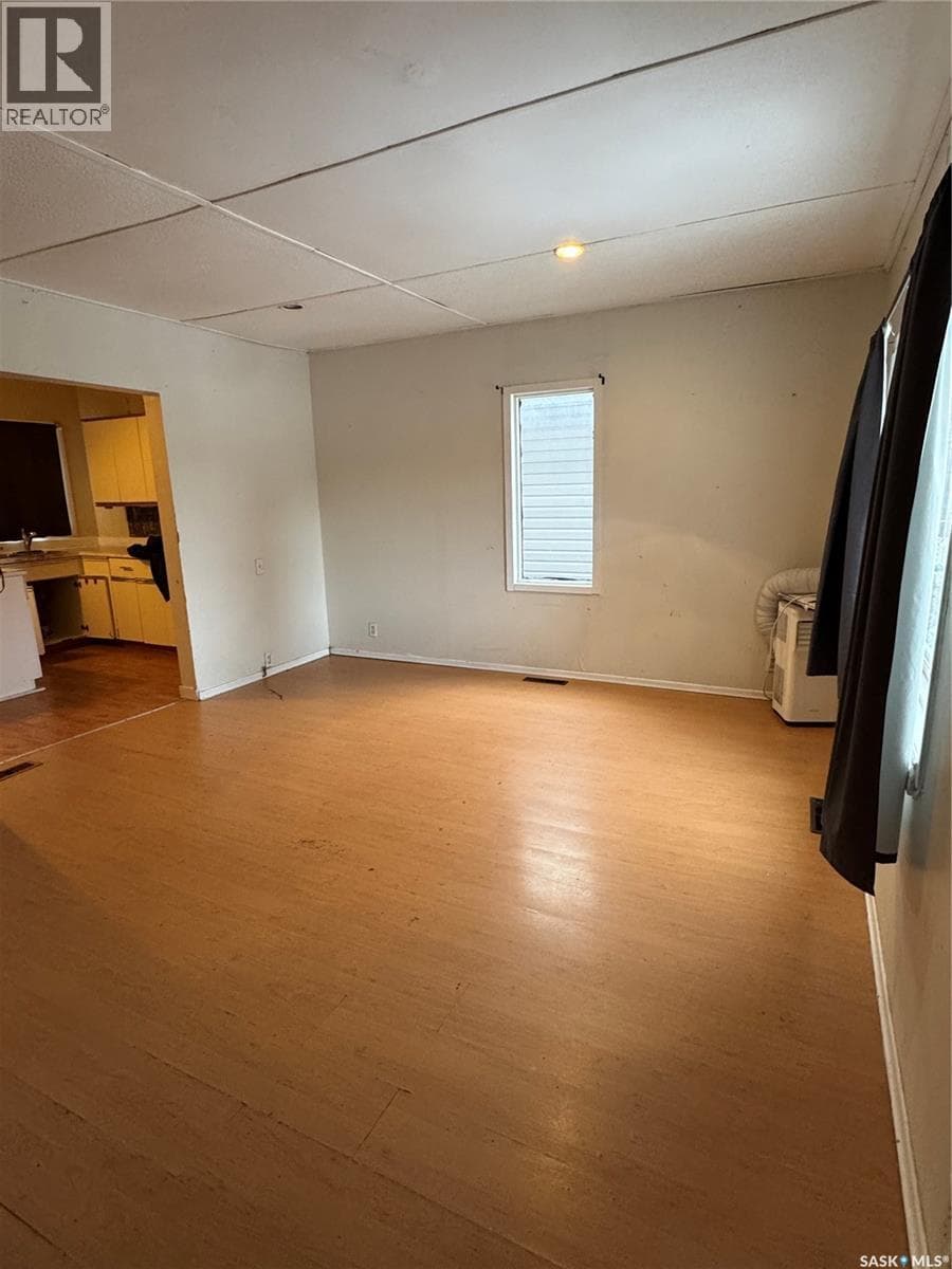 745 ATHOL STREET — photo 4