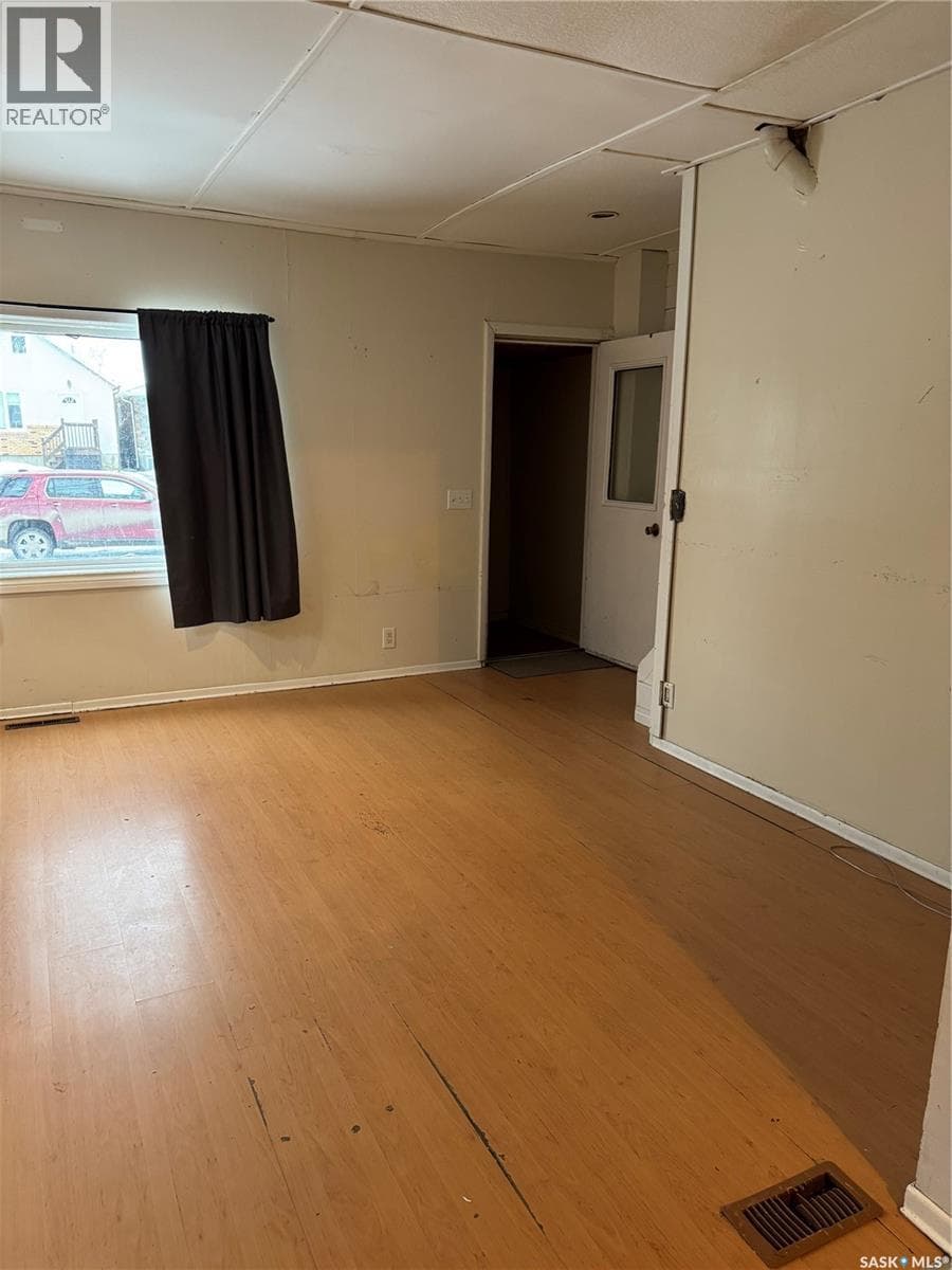 745 ATHOL STREET — photo 5