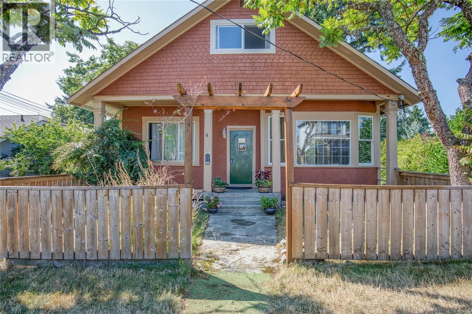 415 MACHLEARY STREET in 