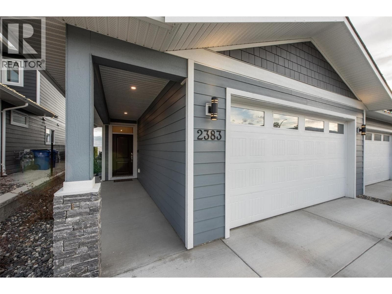 2383 Hawks Boulevard — photo 4