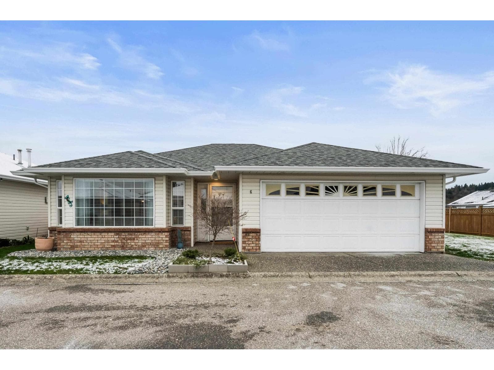 6 9420 WOODBINE STREET, Chilliwack Proper East — photo 2