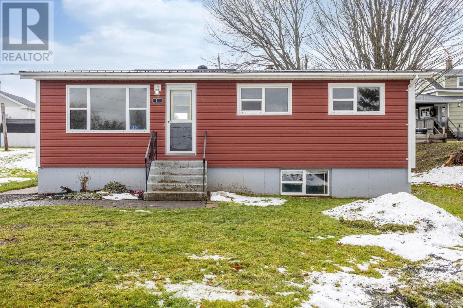 18 KIRK AVENUE — photo 2