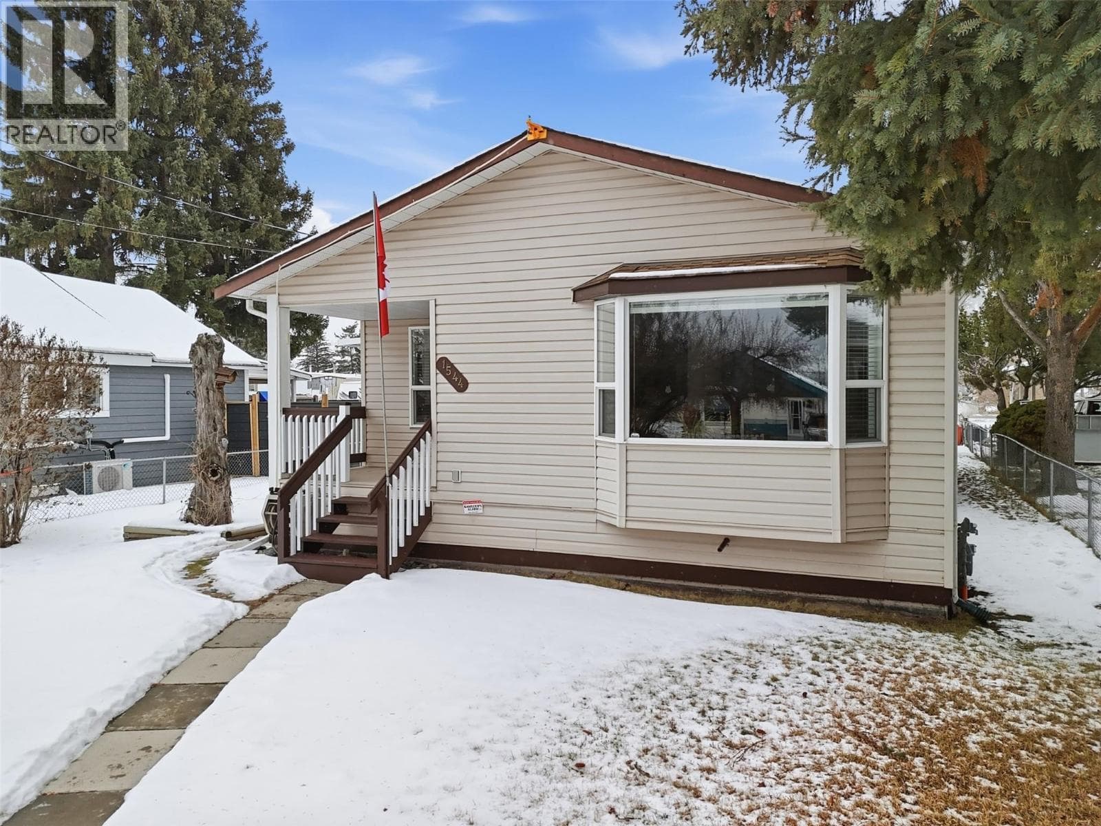 1544 Canford Avenue — photo 2