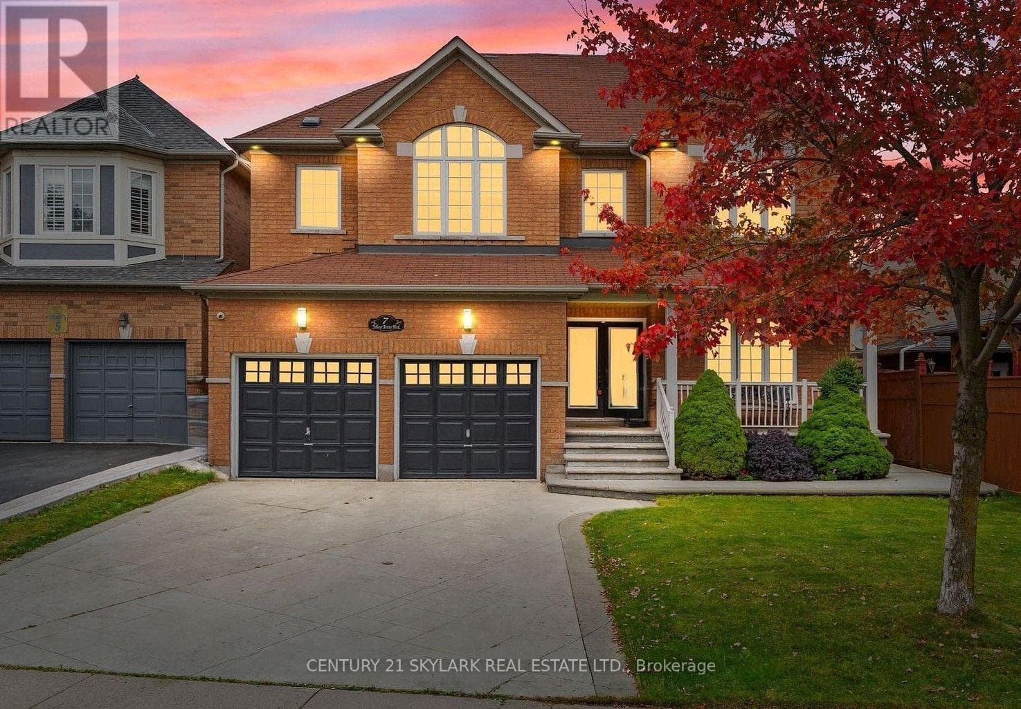 7 YELLOW AVENS BOULEVARD in 