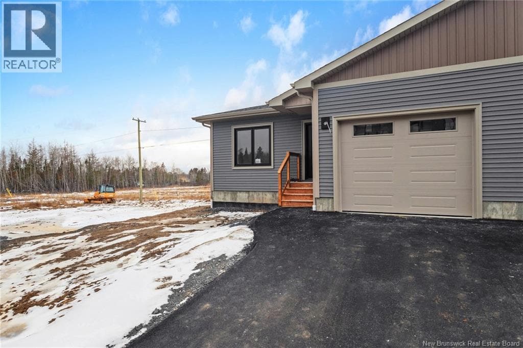 89 Attenborough Drive — photo 3