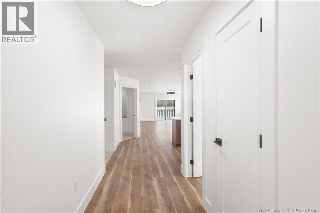 93 Attenborough Drive — photo 5