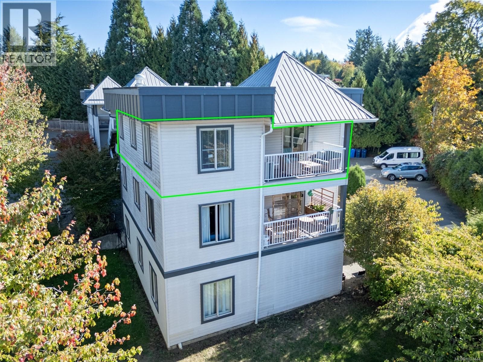 304 4685 ALDERWOOD PLAZA — photo 5