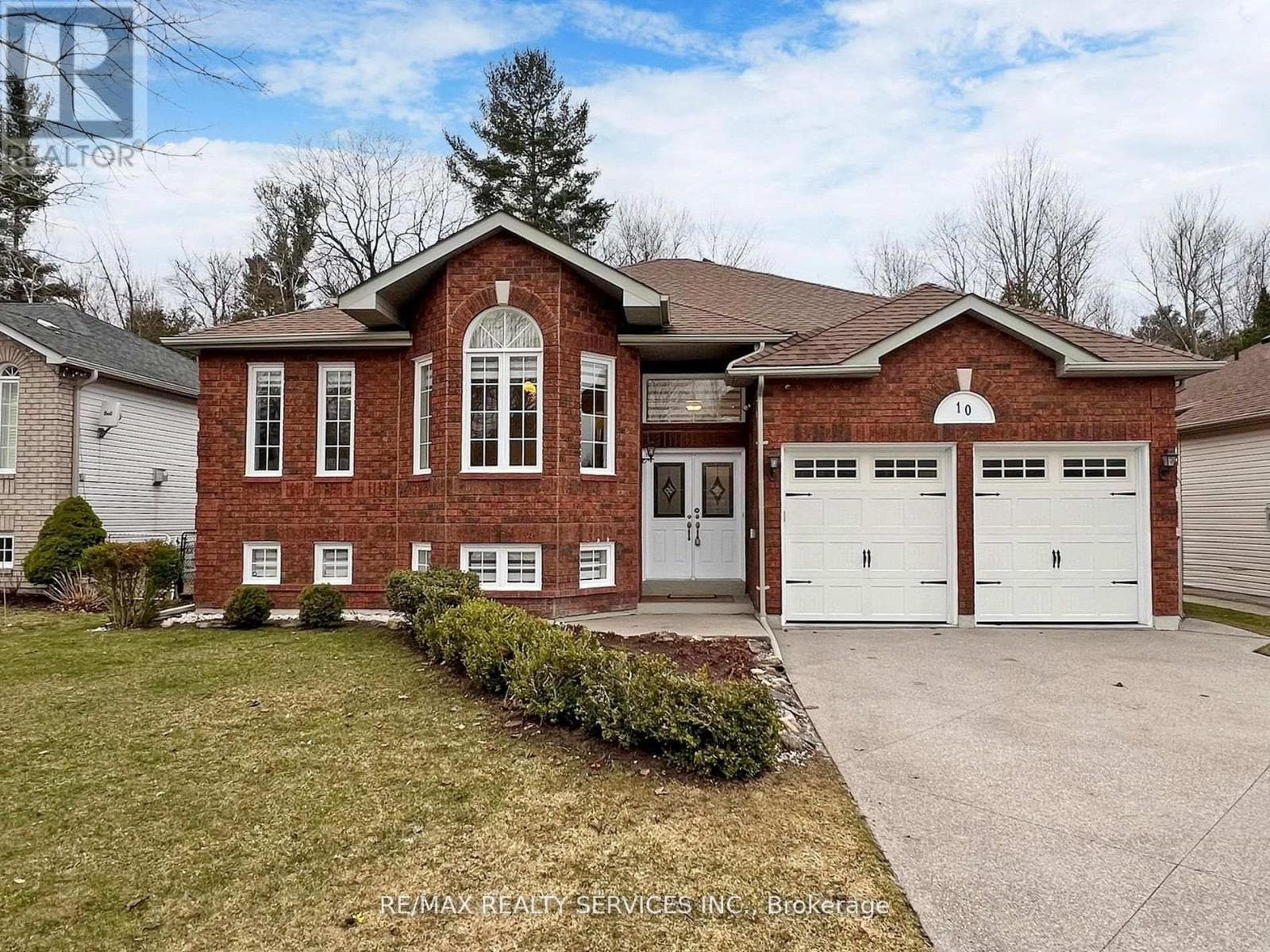 10 BUSH CRESCENT in 