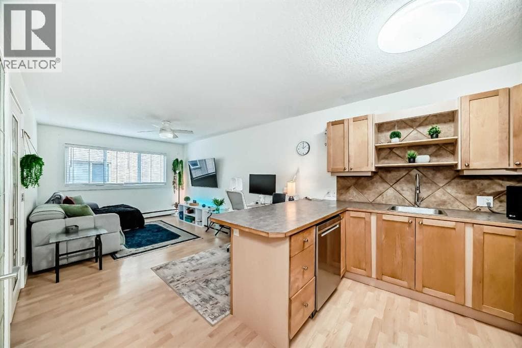 8, 310 22 Avenue SW in MISSION