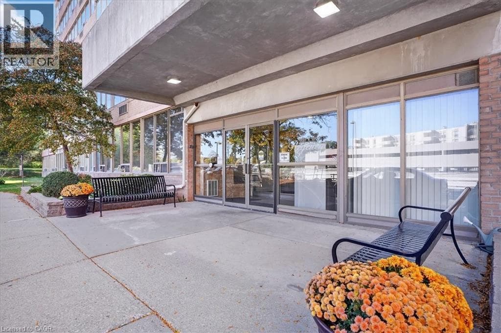 3227 KING STREET EAST UNIT 506, Cornerstone — photo 5