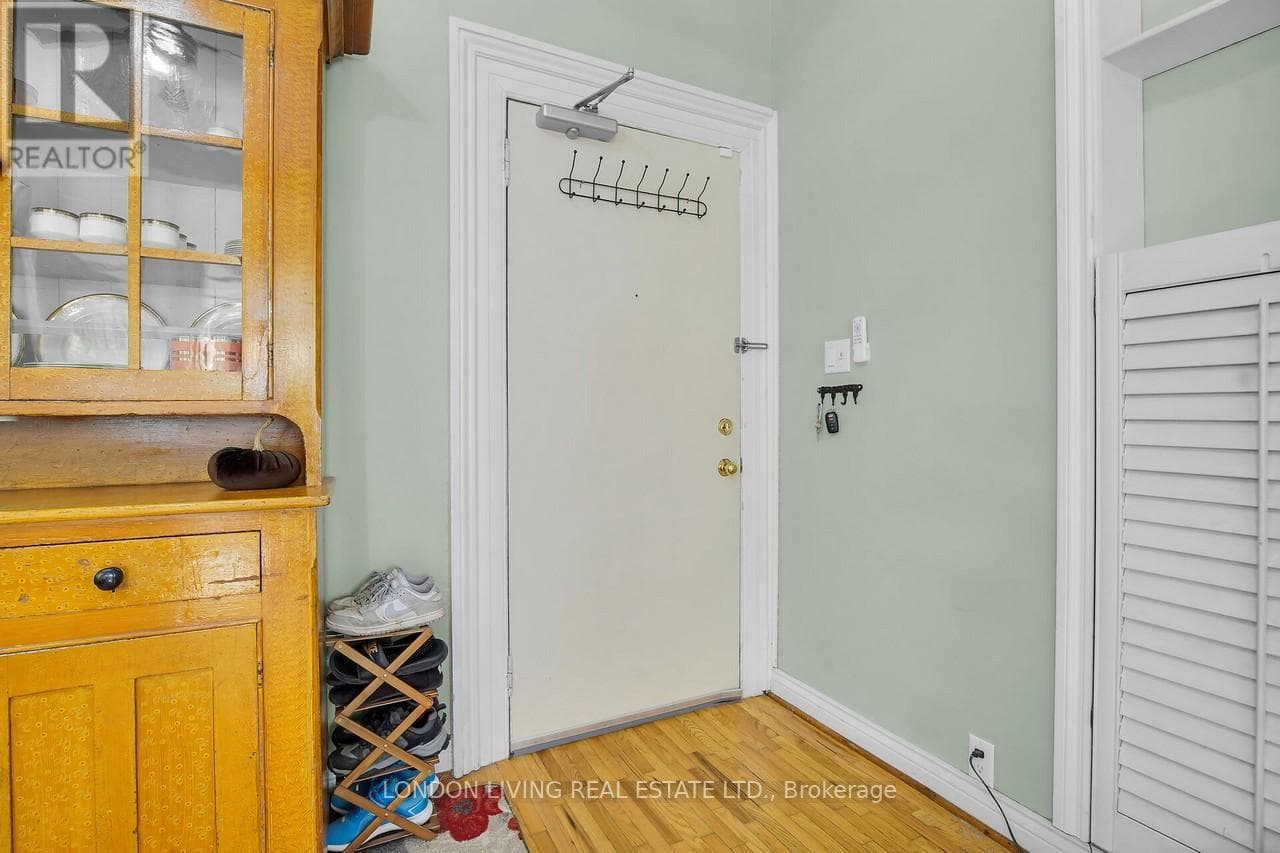 3 - 49 RIDOUT STREET S, London and St. Thomas — photo 5