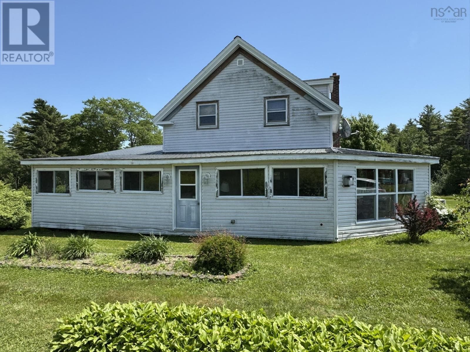 185 WEST CALEDONIA ROAD — photo 4