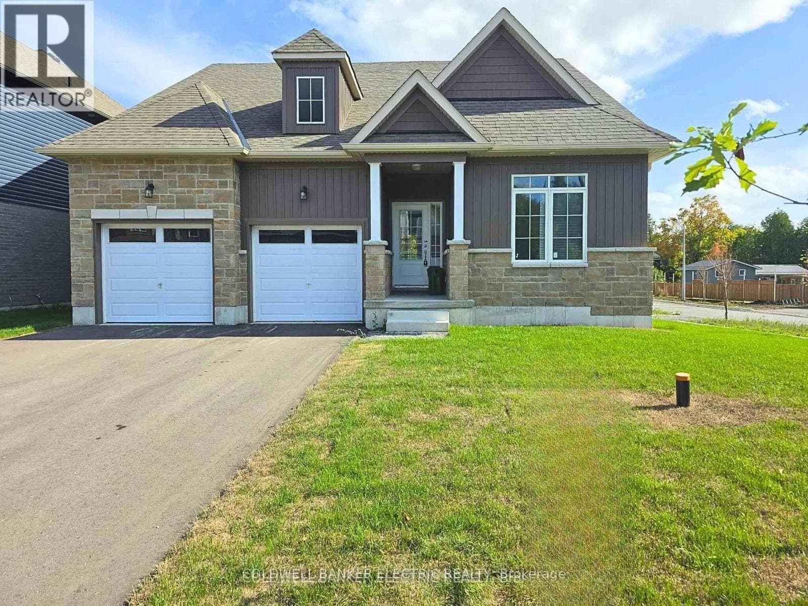 3 HILLCROFT WAY in Harvey