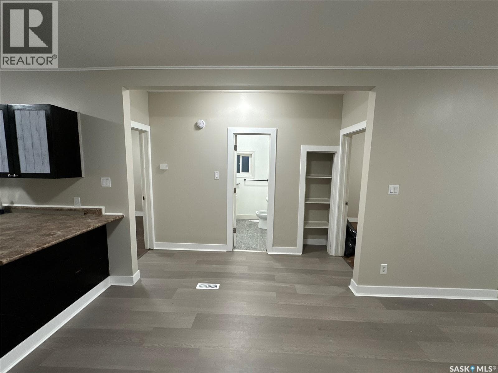 1416 WASCANA STREET — photo 5