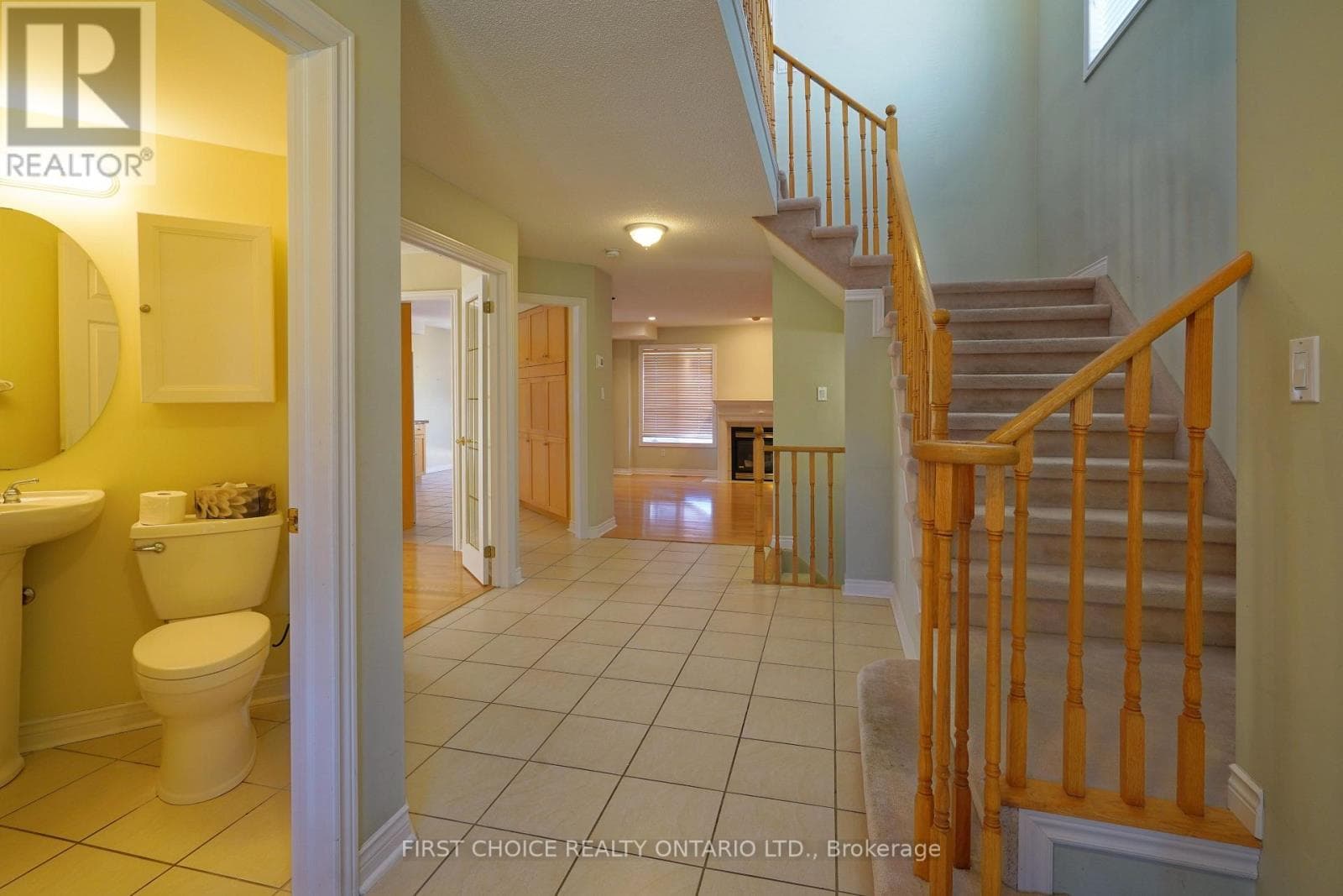 6 FOREST LINK COURT, Toronto — photo 3