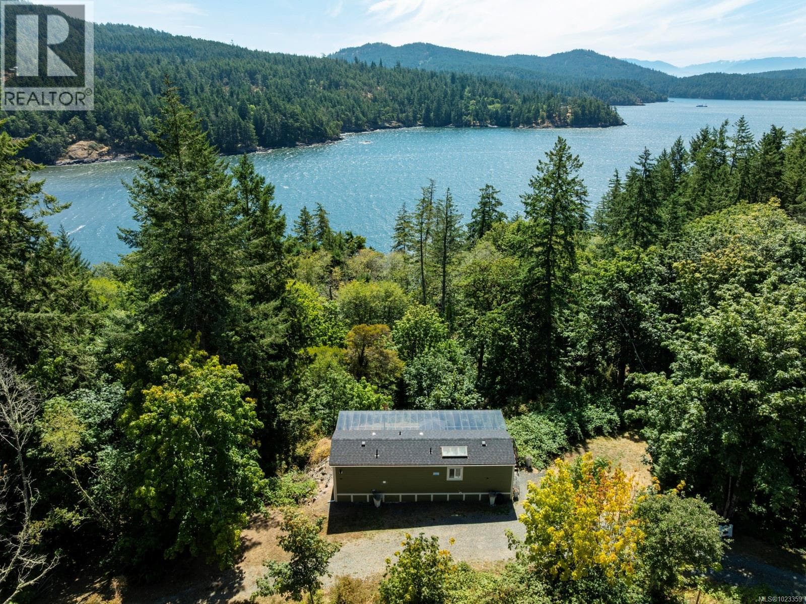 5211 Sooke Rd — photo 3