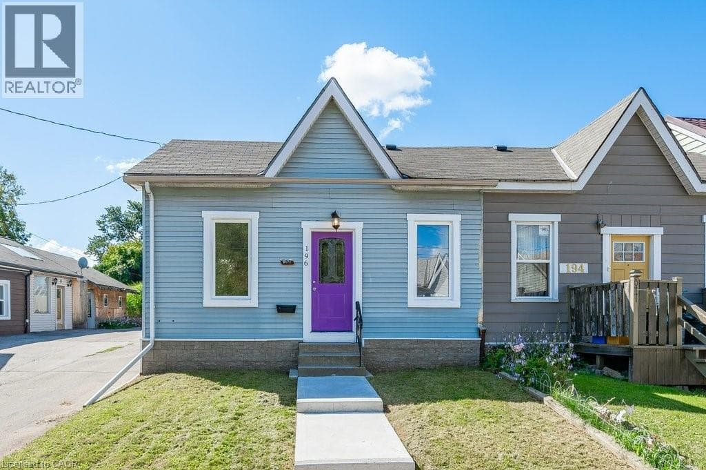 196 PICTON STREET EAST in North End East
