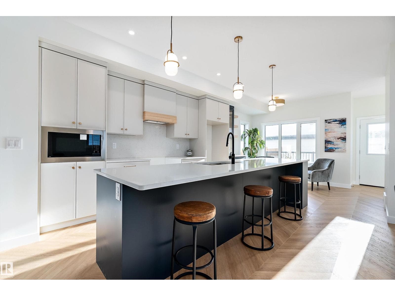 7509 ROWLAND RD NW — photo 2