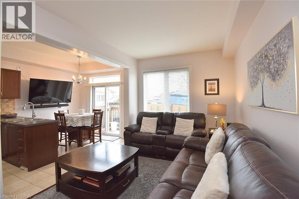 45 SEABREEZE Crescent Unit# 21 — photo 4