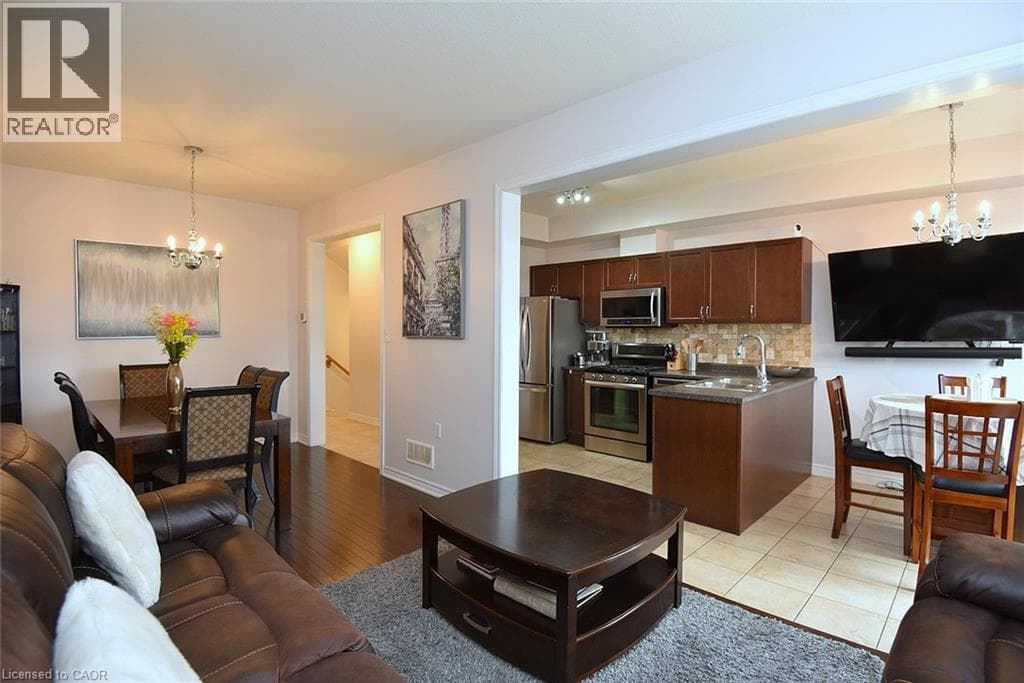 45 SEABREEZE Crescent Unit# 21 — photo 3