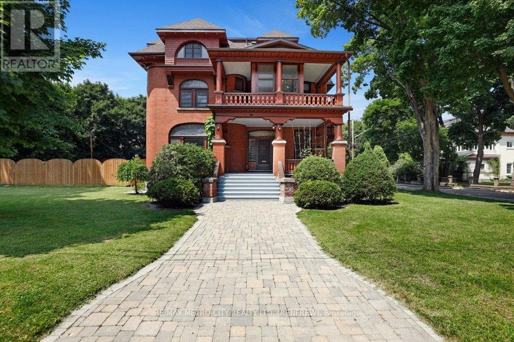 154 QUARRY AVENUE in 