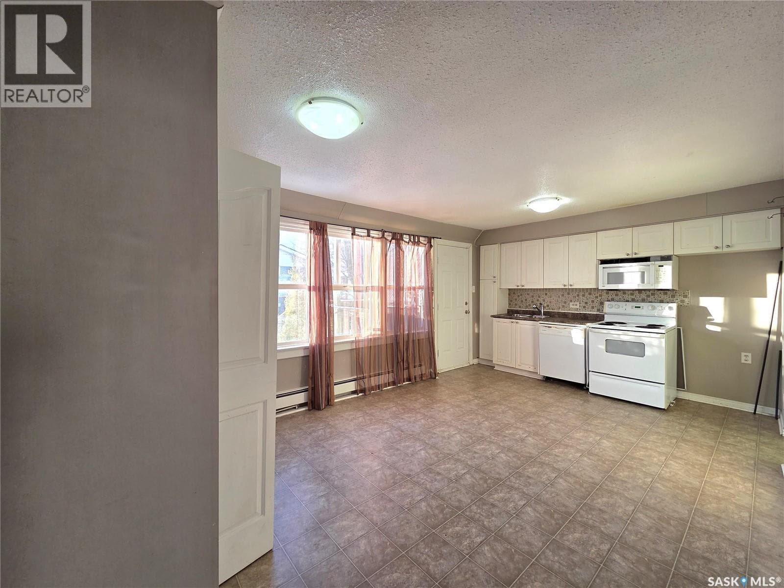 13 210 Camponi PLACE — photo 5