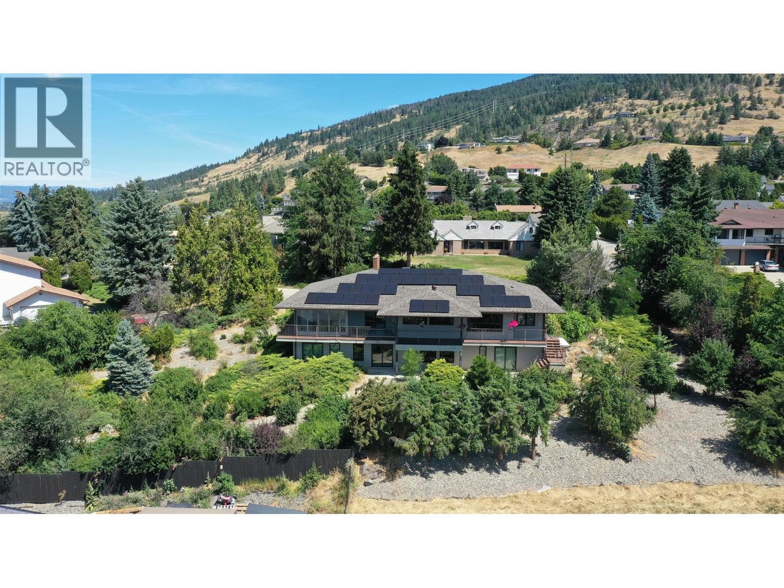 460 CRESTVIEW DRIVE in 