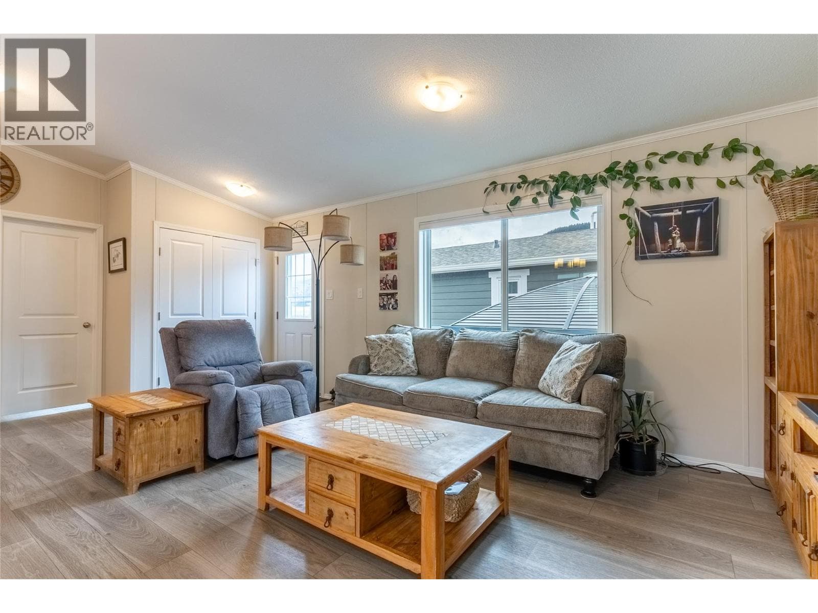 235 AYLMER ROAD UNIT 21 — photo 3