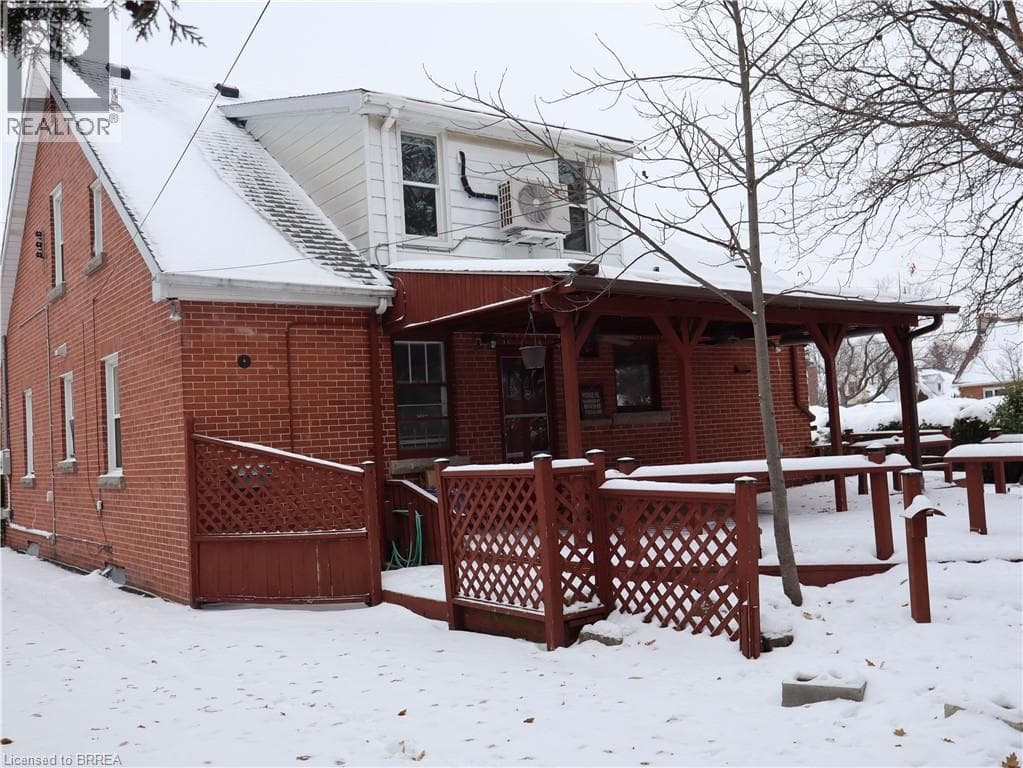 117 QUEENSWAY DRIVE — photo 5