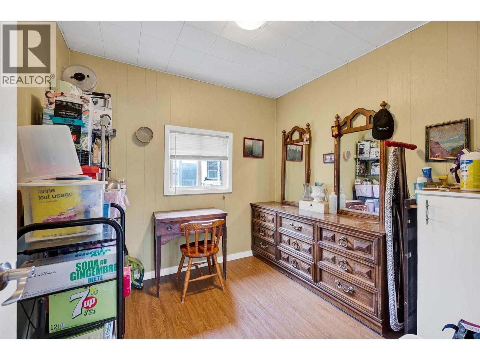 307 HOLLY AVENUE — photo 3