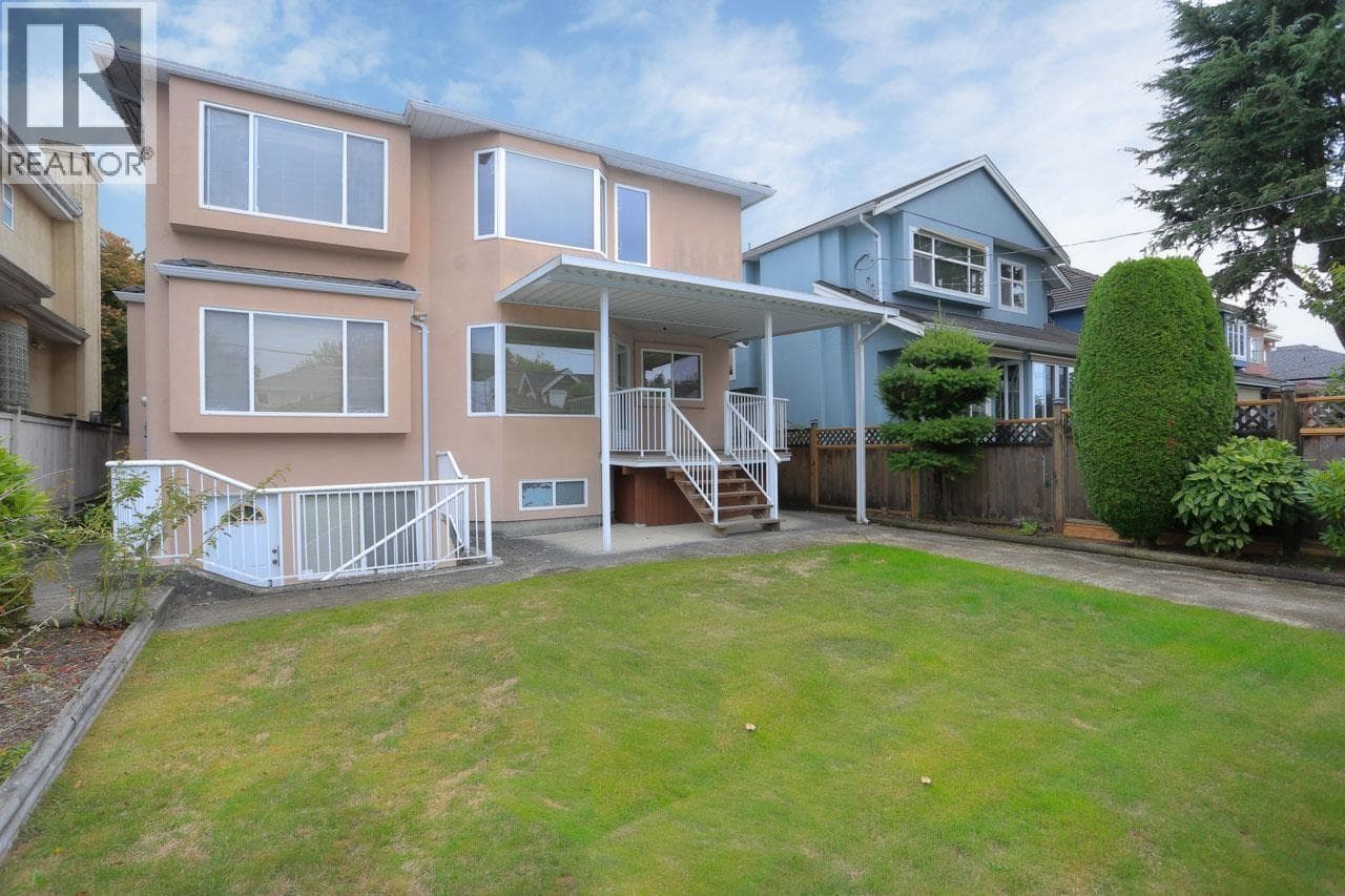 6333 BUTLER STREET, Greater Vancouver — photo 4