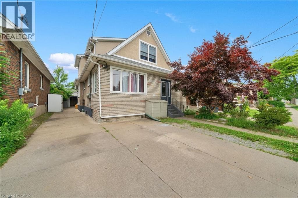 33 FITZGERALD STREET — photo 2