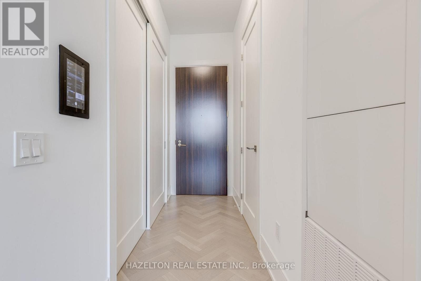 301 - 455 WELLINGTON STREET W, Toronto — photo 5