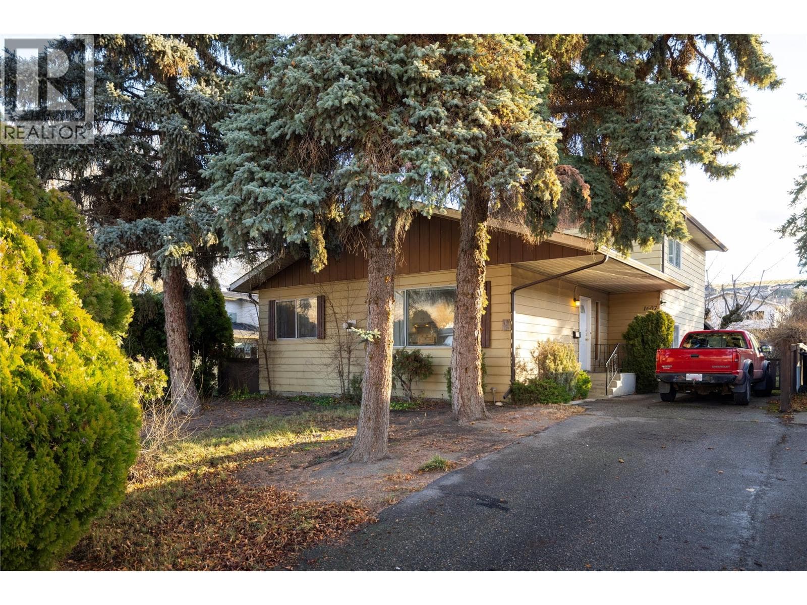 1607 45 STREET in 