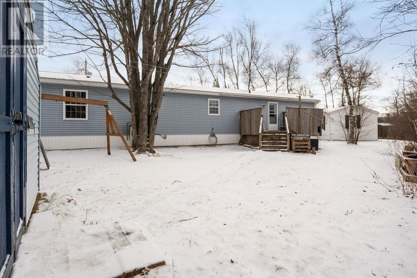 16 KIMBERLY COURT — photo 3