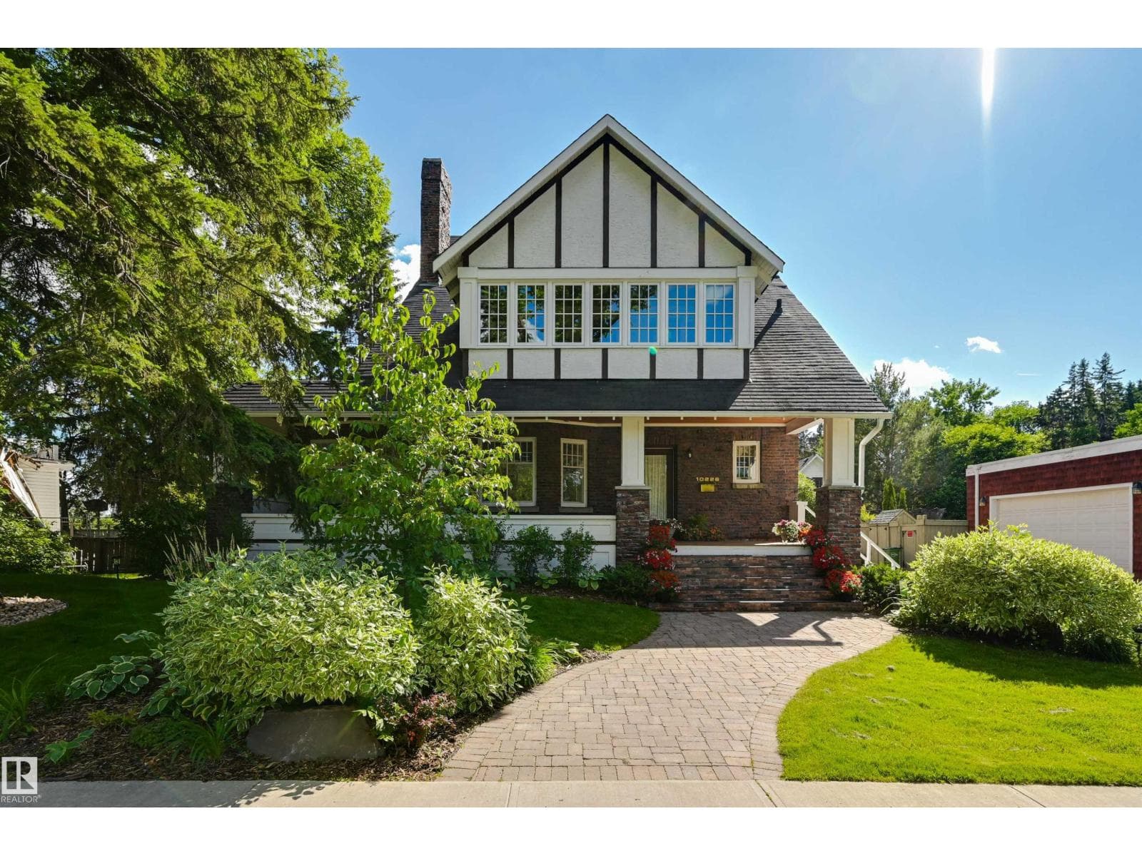 10226 CONNAUGHT DRIVE NORTHWEST — photo 3