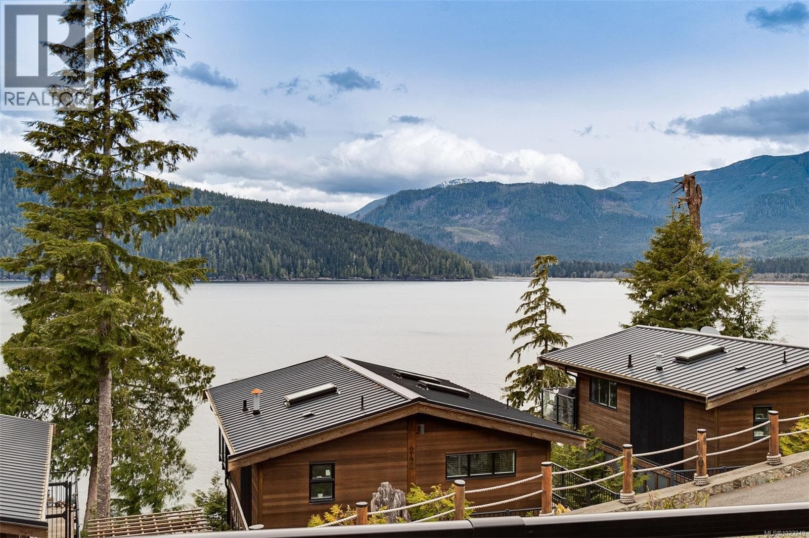 245 6596 BAIRD ROAD in 