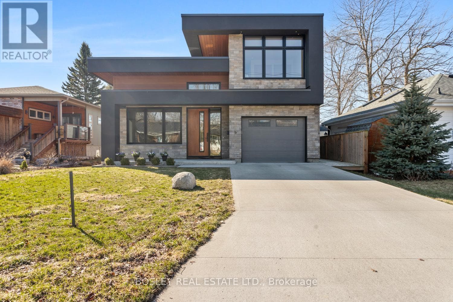 271B TWEED STREET — photo 2