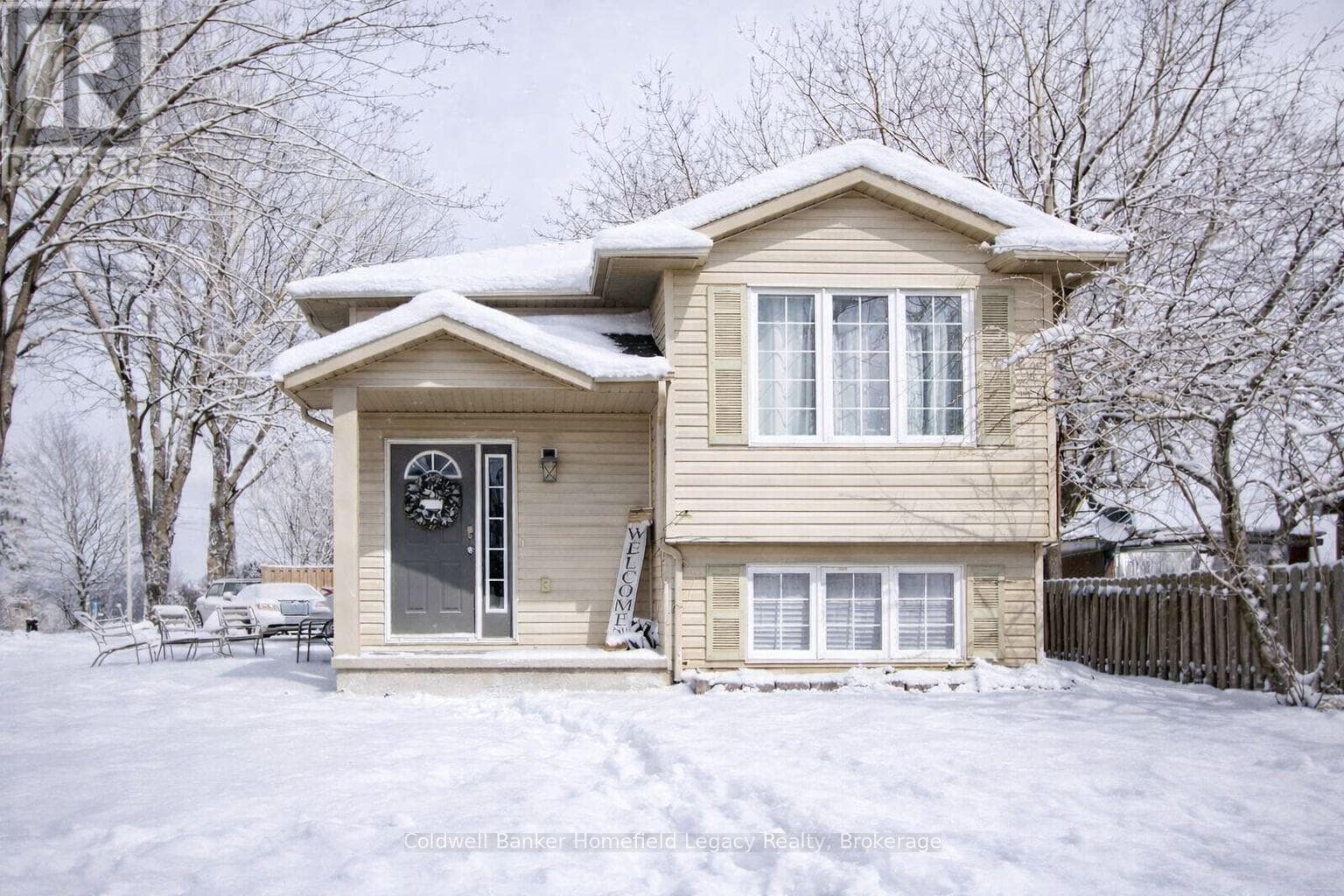 17 LAURIER STREET — photo 2