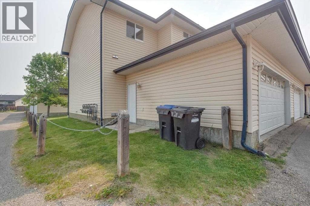9, 2 Hinshaw Drive — photo 5