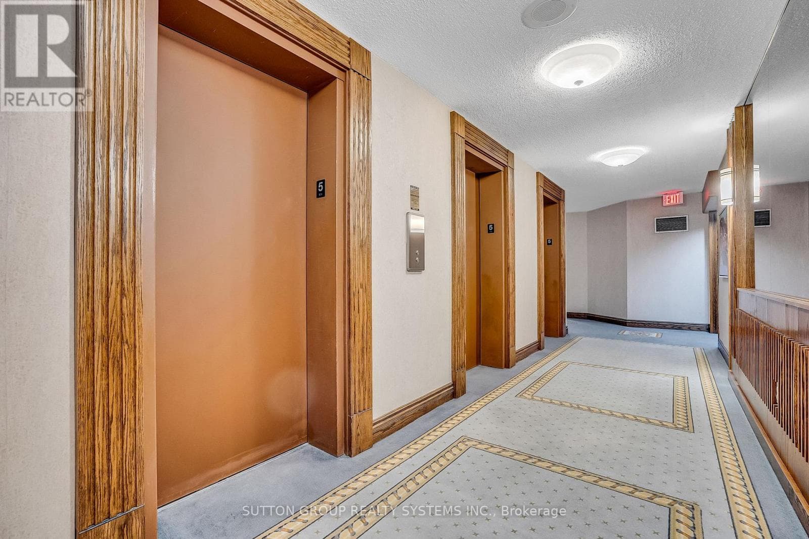 501 - 2180 MARINE DRIVE — photo 3