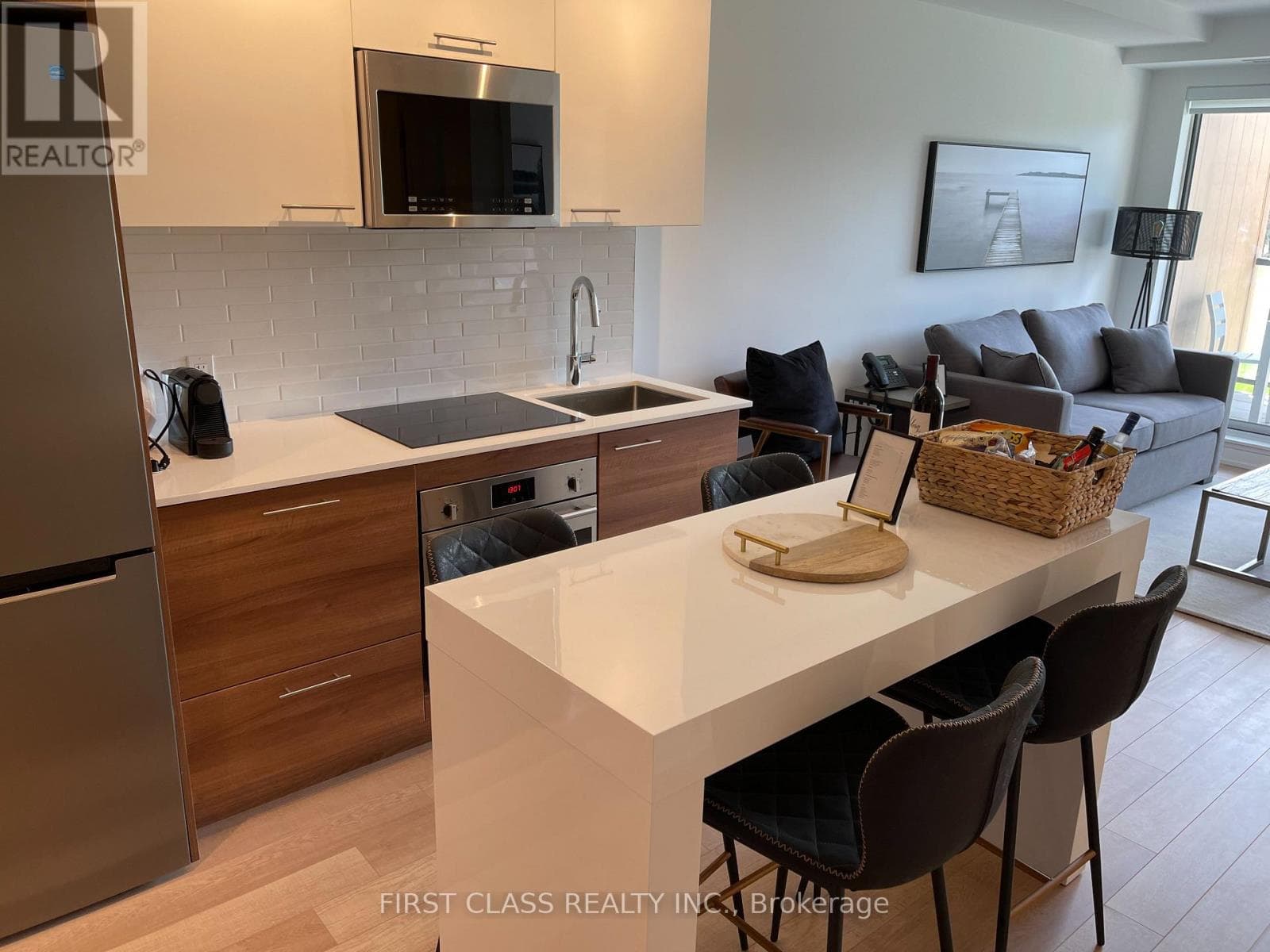 306 - 120 CARRICK TRAIL, Toronto — photo 4