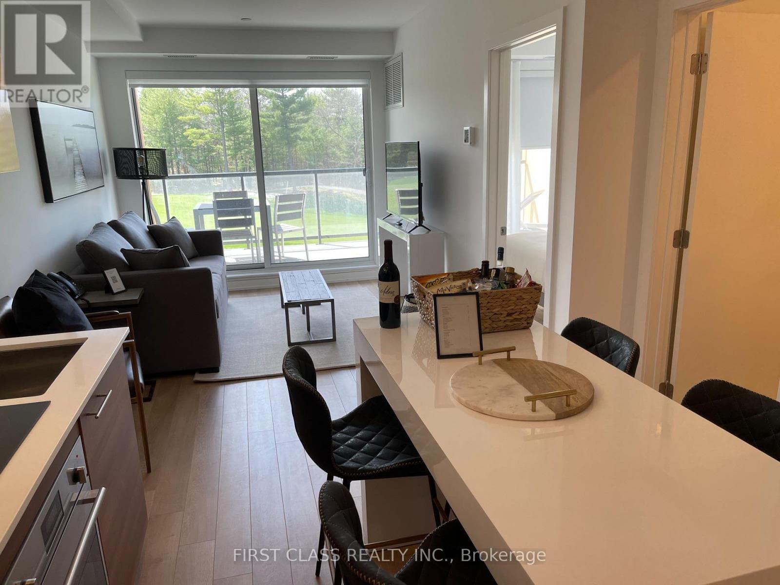 306 - 120 CARRICK TRAIL, Toronto — photo 5